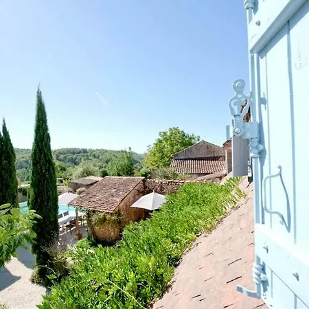 Les Glycines *